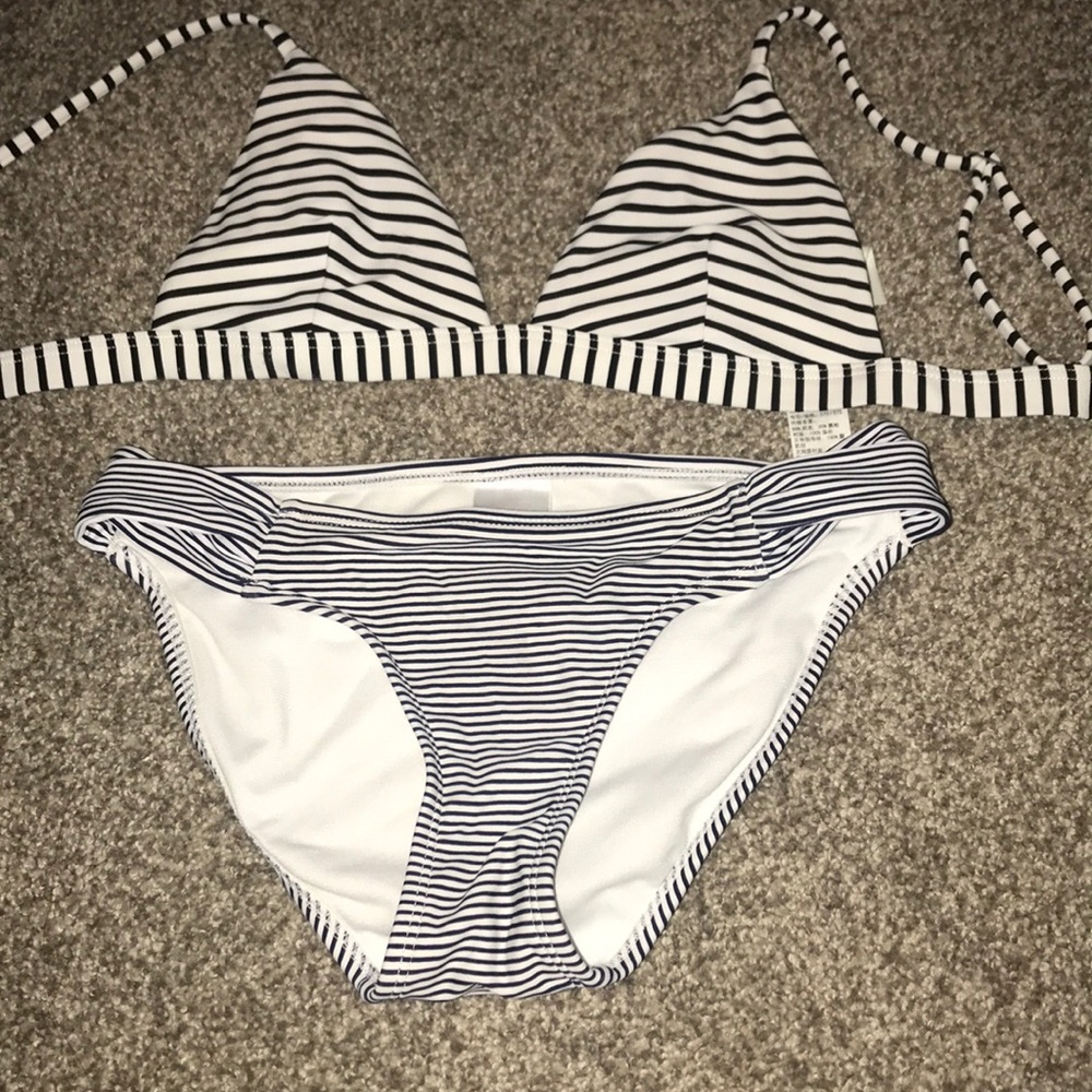 hollister two piece swim